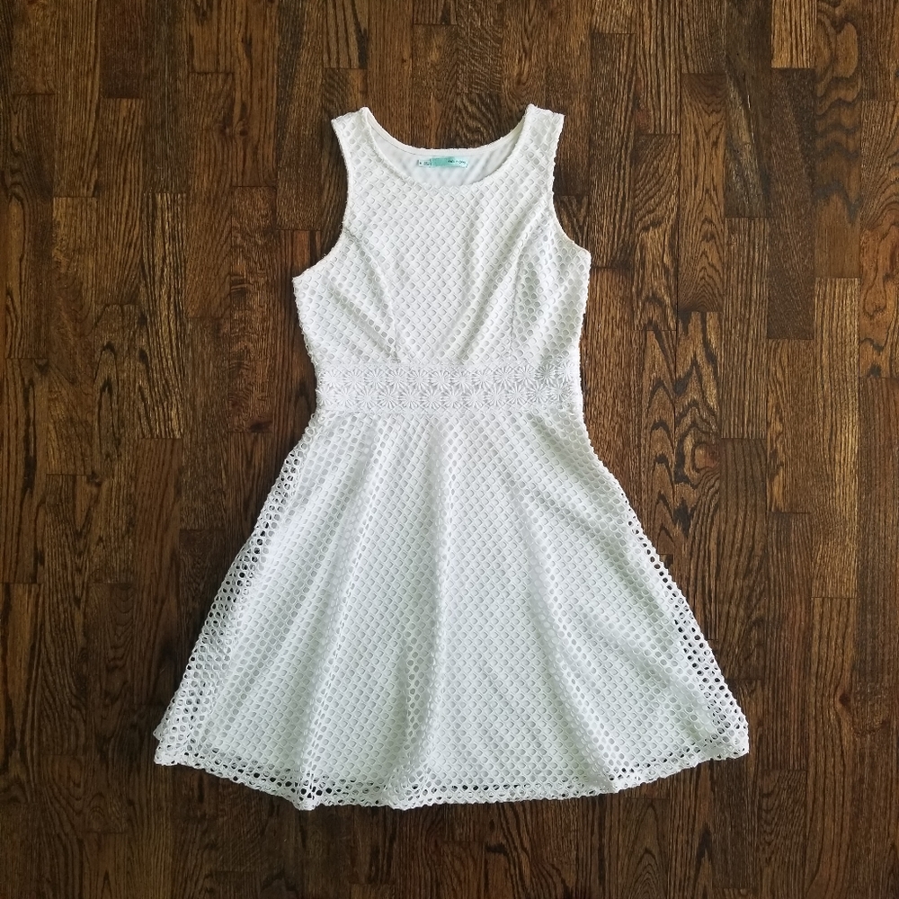 🚫SOLD🚫Maurice's▪︎Floral Eyelet Lace Dress